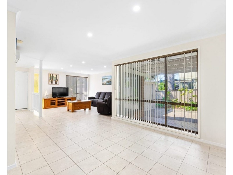 27. Wallarah Street, Surfside NSW 2536
