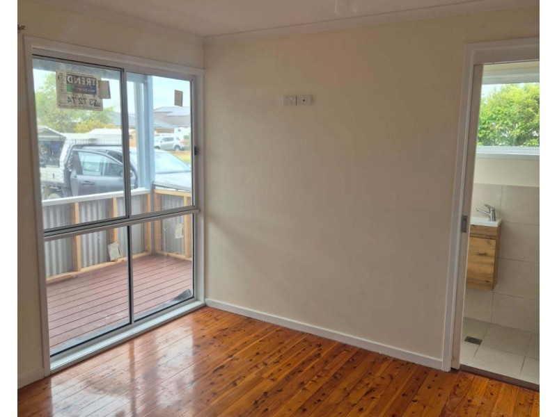 18 Belbowrie Parade, Maloneys Beach NSW 2536