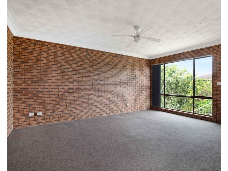 1/33 Eric Fenning Drive, Surf Beach NSW 2536