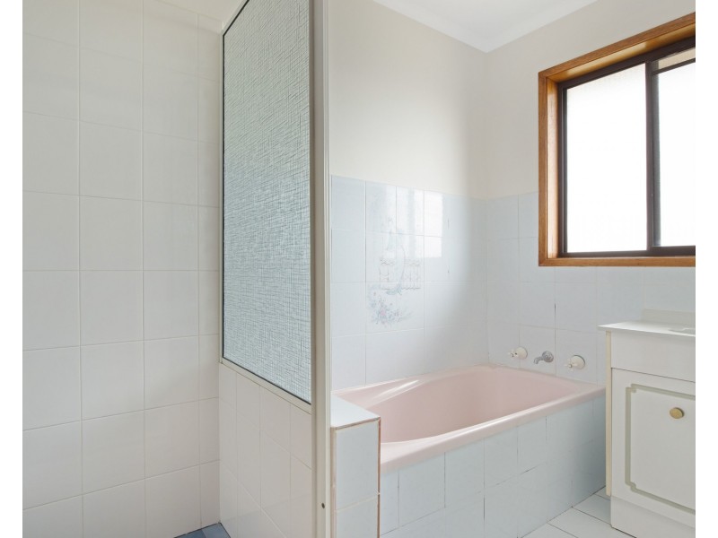 1/33 Eric Fenning Drive, Surf Beach NSW 2536