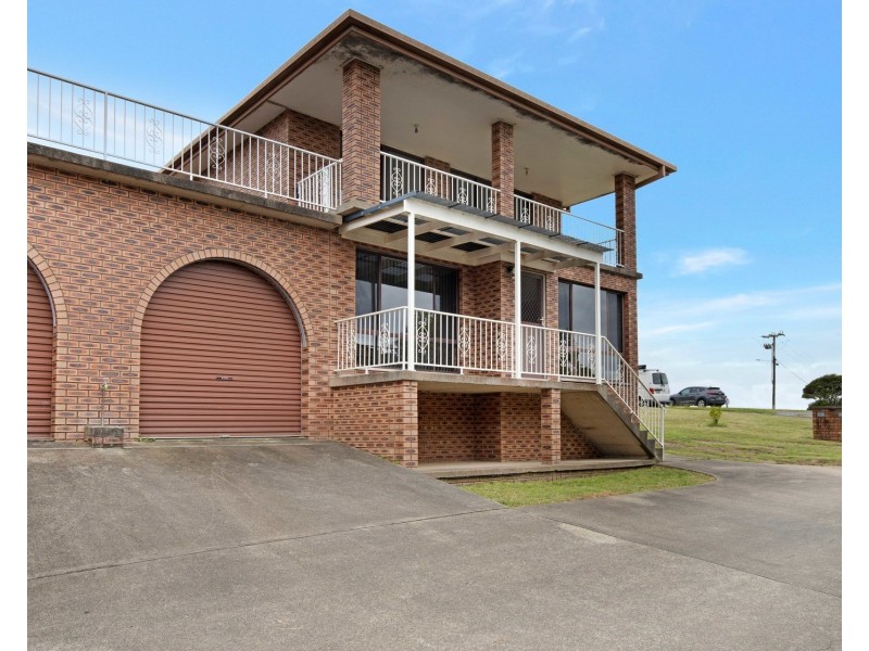 1/33 Eric Fenning Drive, Surf Beach NSW 2536