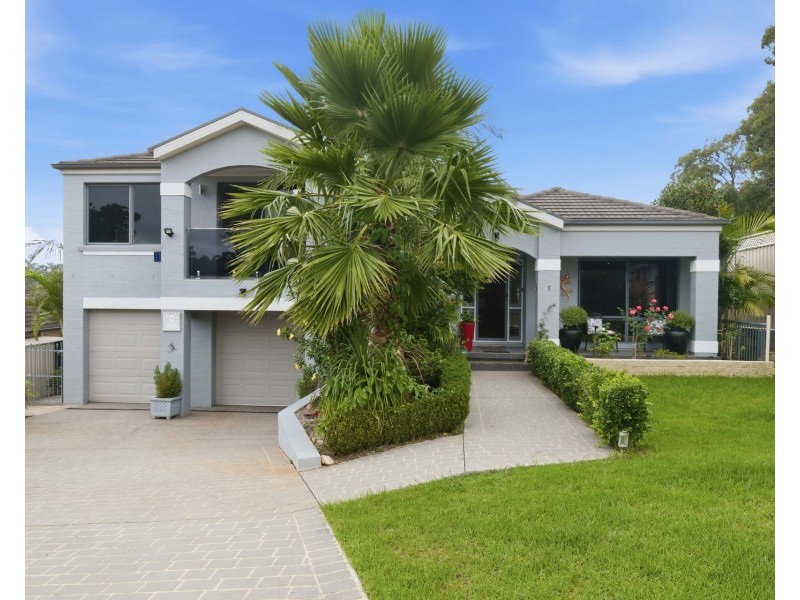 5 Luks Way, Batehaven NSW 2536