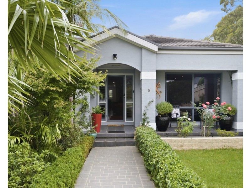 5 Luks Way, Batehaven NSW 2536