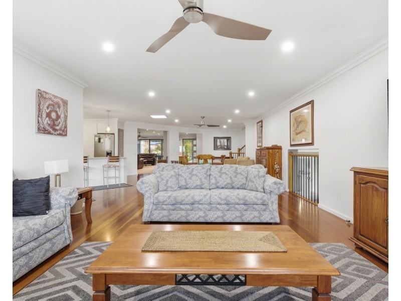 5 Luks Way, Batehaven NSW 2536