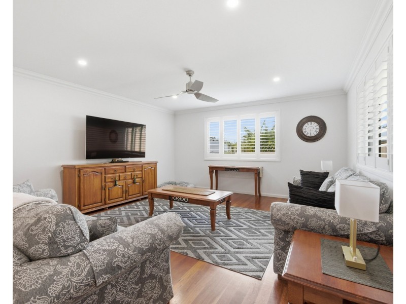 5 Luks Way, Batehaven NSW 2536