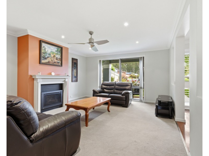 5 Luks Way, Batehaven NSW 2536