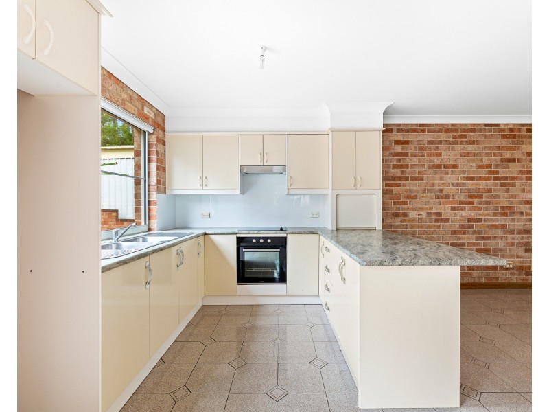 2/23 Pleasurelea Drive, Sunshine Bay NSW 2536