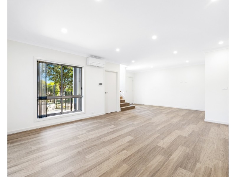 15B Crag Road, Batehaven NSW 2536