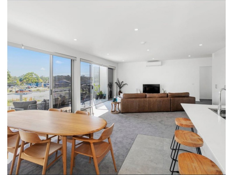 2/44 Train Street, Broulee NSW 2537