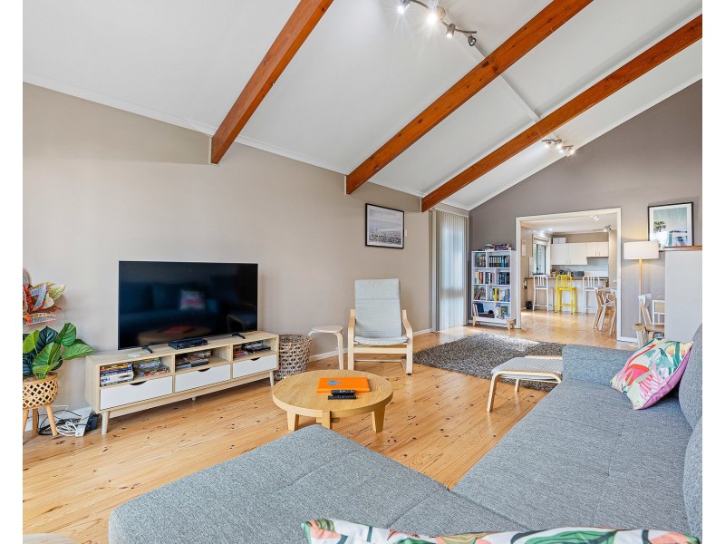 4 Burrawang Crescent, Sunshine Bay NSW 2536