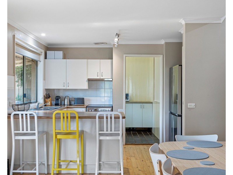 4 Burrawang Crescent, Sunshine Bay NSW 2536