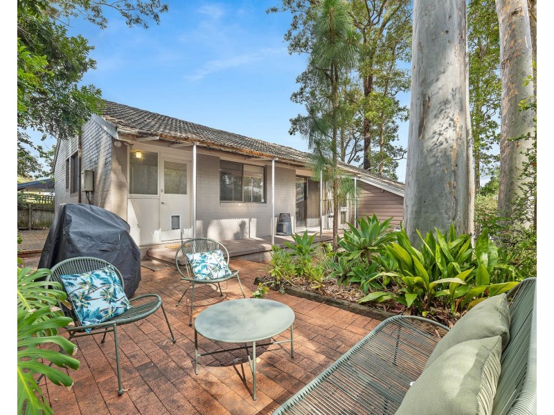 4 Burrawang Crescent, Sunshine Bay NSW 2536