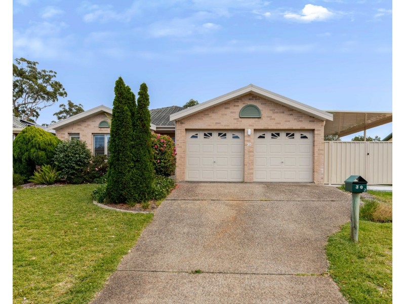 30 Zanthus Drive, Broulee NSW 2537