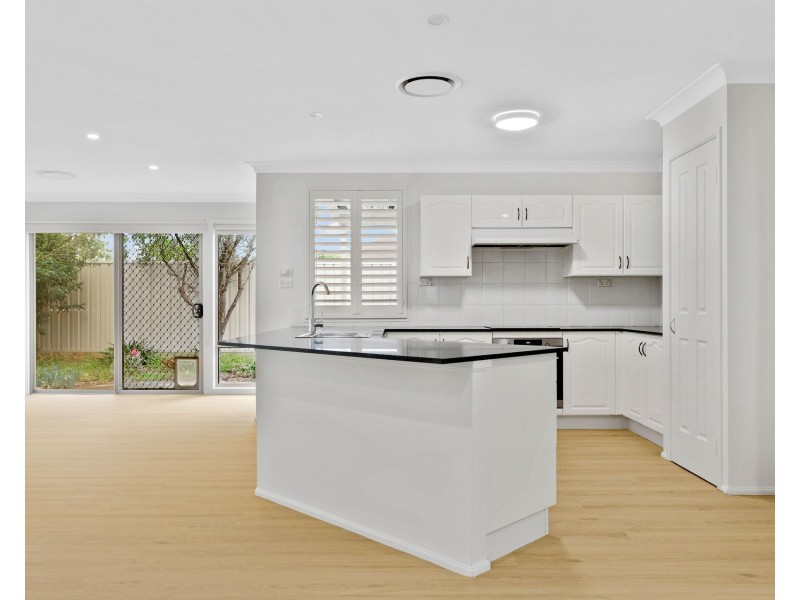 30 Zanthus Drive, Broulee NSW 2537
