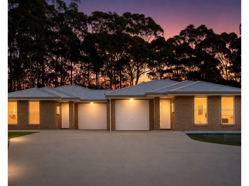 1/6 & 2/6 Eyre Place, Sunshine Bay NSW 2536