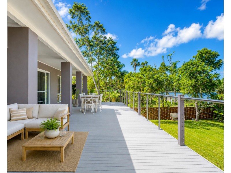 28 Myamba Parade, Surfside NSW 2536