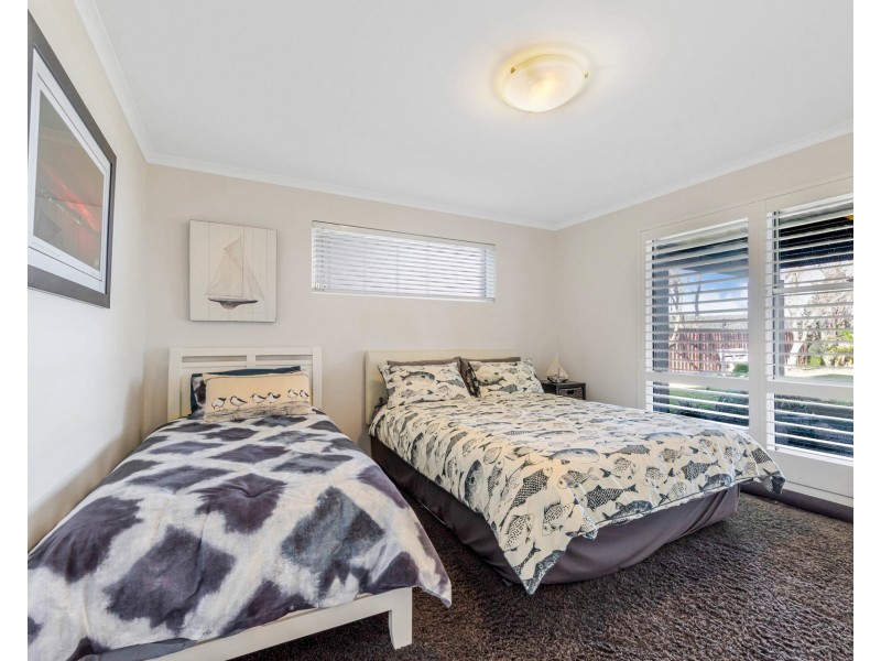 28 Myamba Parade, Surfside NSW 2536