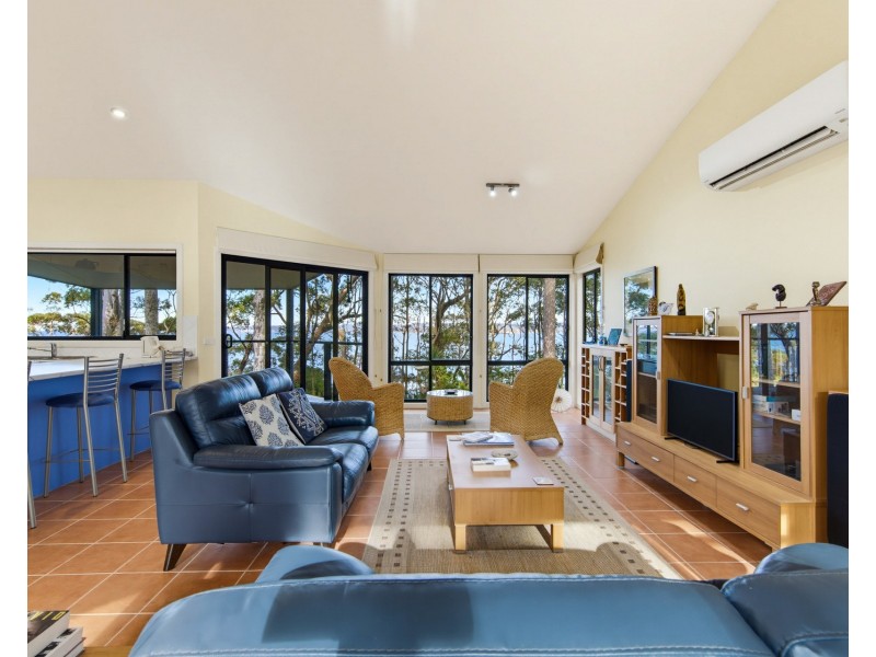 71 Northcove Road, Long Beach NSW 2536