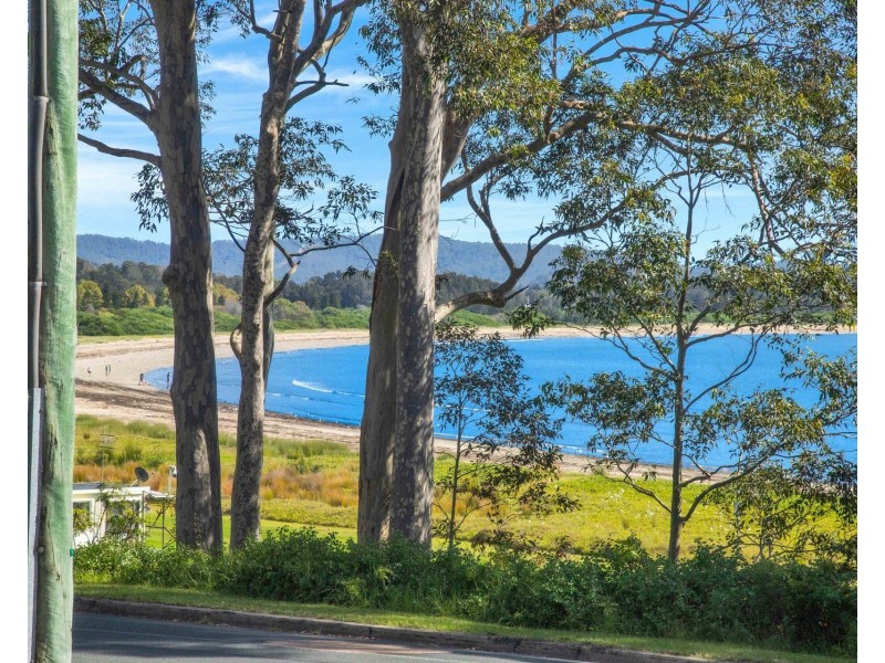 1/304 Beach Road, Batehaven NSW 2536