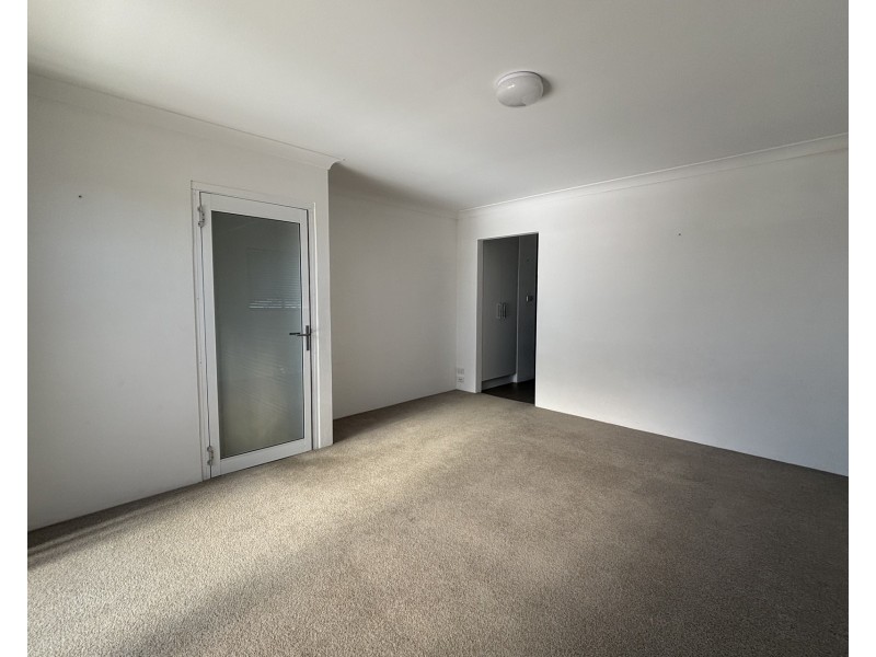 1/12 Golf Links Drive, Batemans Bay NSW 2536