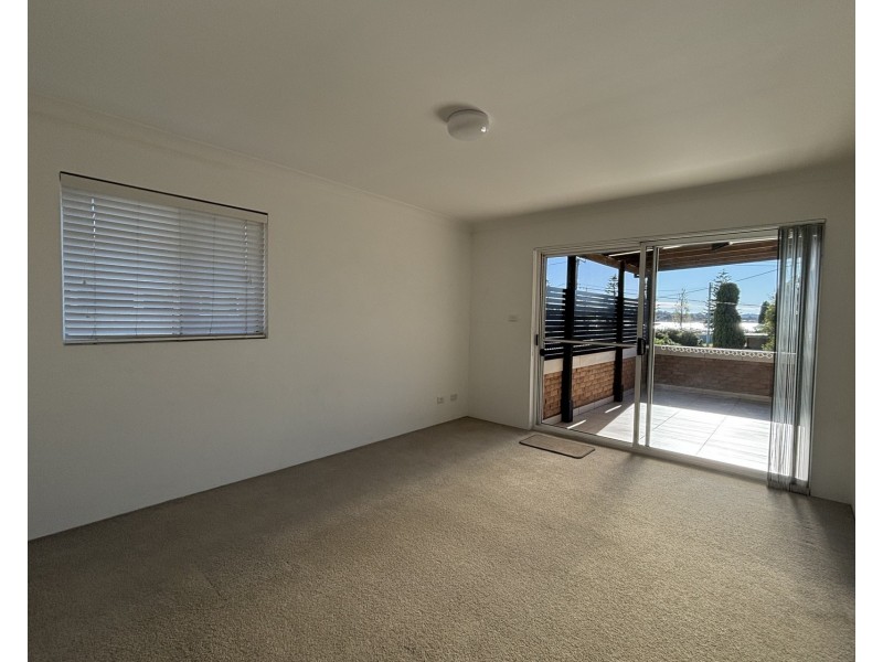 1/12 Golf Links Drive, Batemans Bay NSW 2536