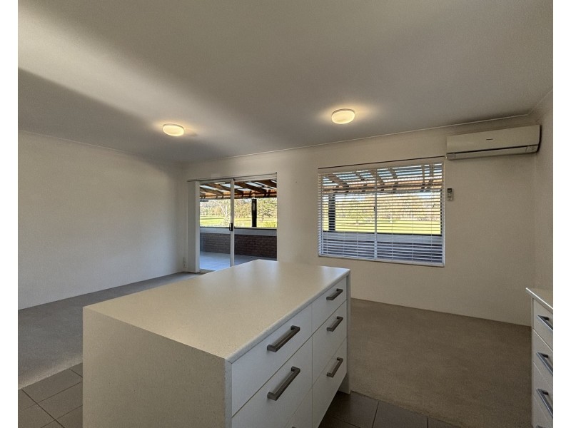 1/12 Golf Links Drive, Batemans Bay NSW 2536