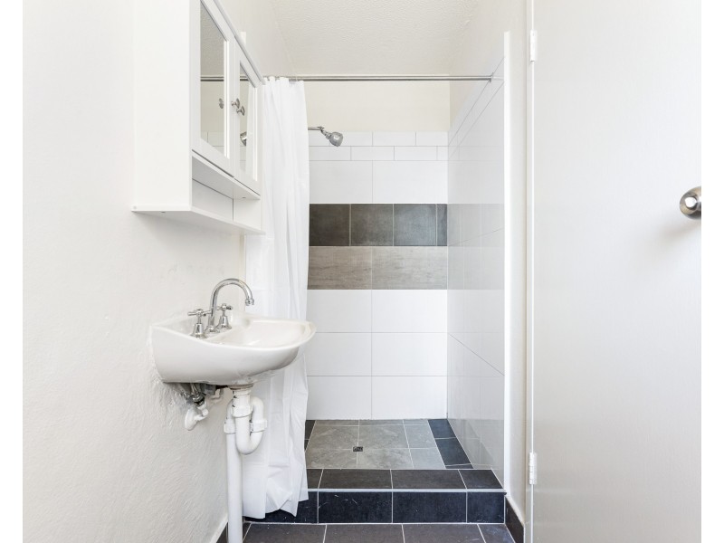 12 Edward Road, Batehaven NSW 2536