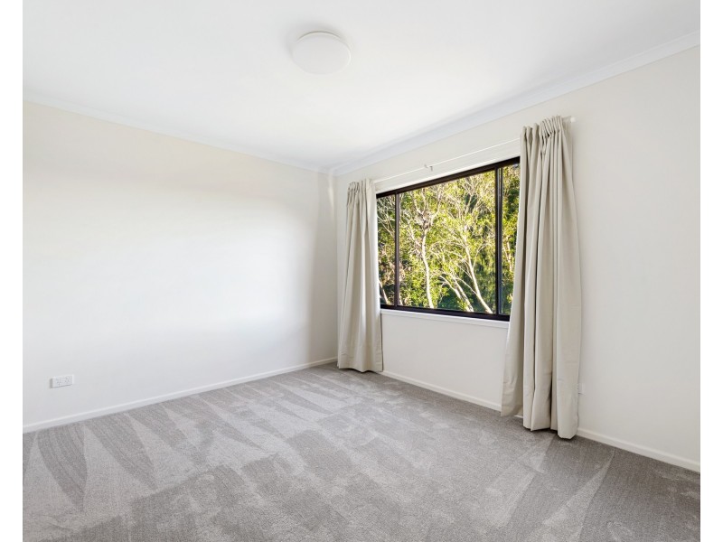 12 Edward Road, Batehaven NSW 2536