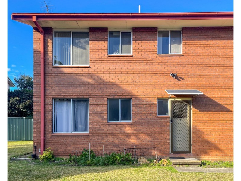 2/30 Matthew Parade, Batehaven NSW 2536