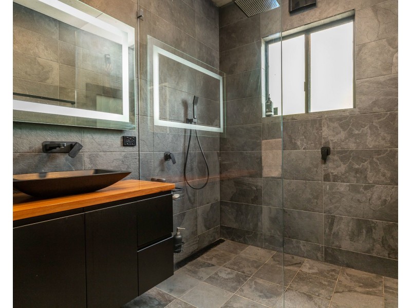 94 Yugura Street, Malua Bay NSW 2536