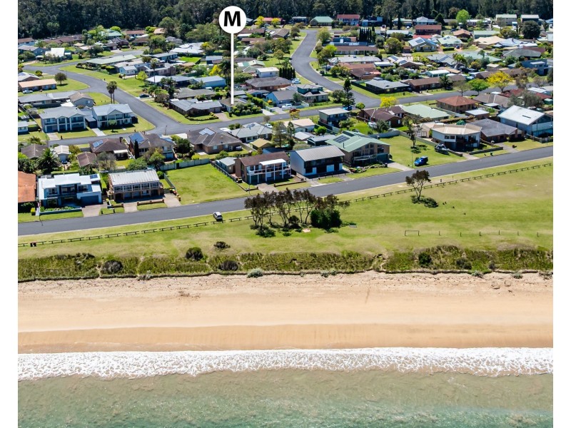 16 Belbowrie Parade, Maloneys Beach NSW 2536