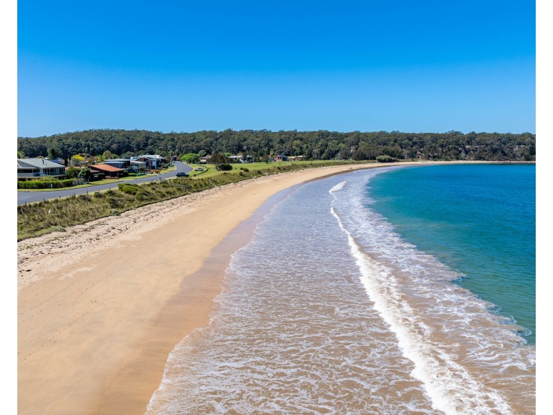 16 Belbowrie Parade, Maloneys Beach NSW 2536