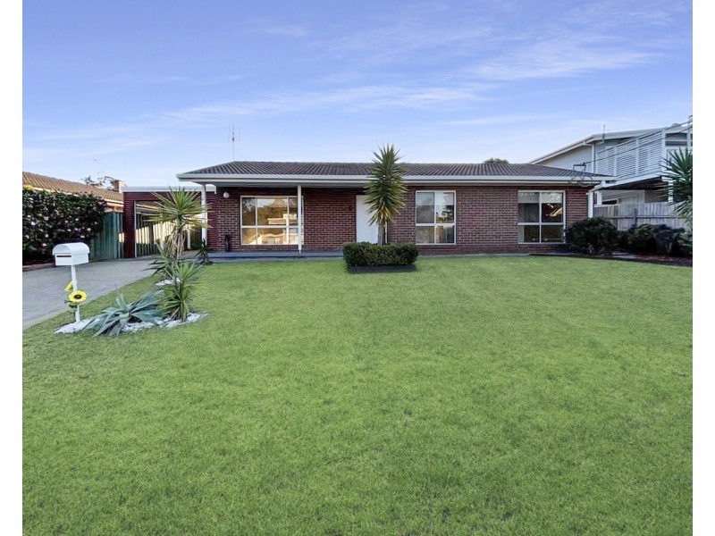 9 Tasman Street, Surf Beach NSW 2536