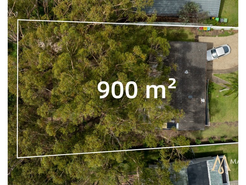 49 Ridgeway Avenue, Southport QLD 4215
