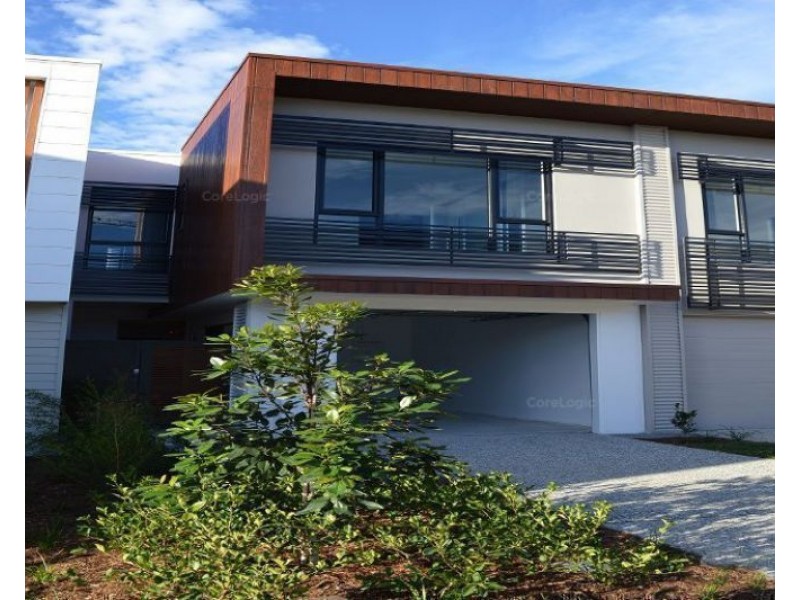53 Manhattan Avenue, Robina QLD 4226