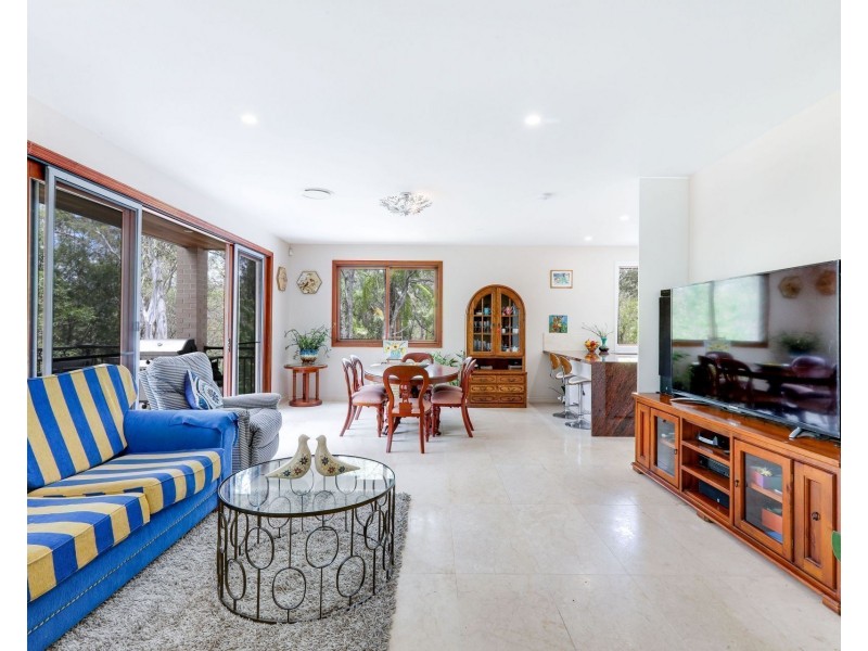 5 Thredbo Drive, Worongary QLD 4213