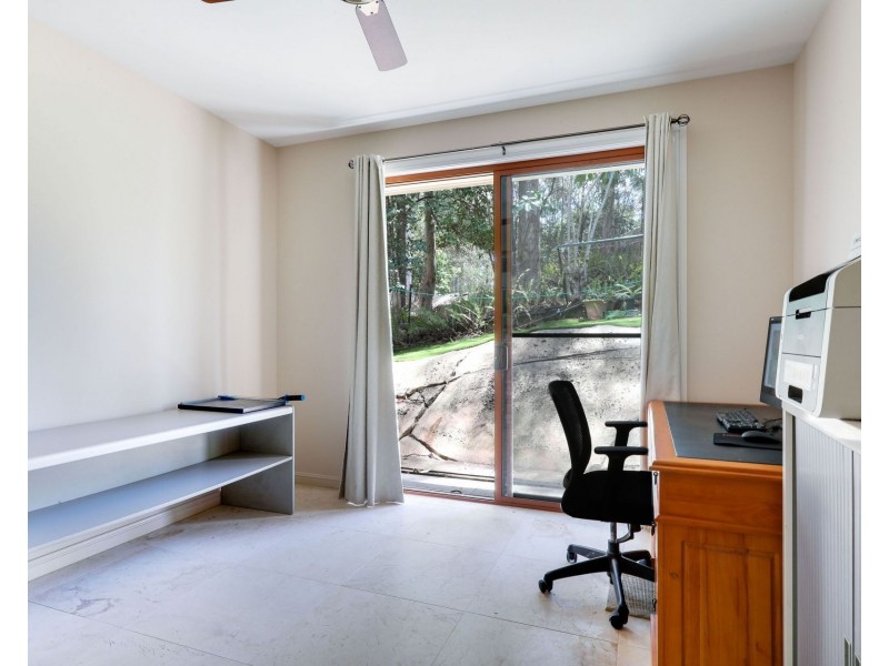 5 Thredbo Drive, Worongary QLD 4213
