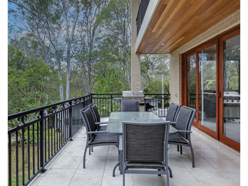 5 Thredbo Drive, Worongary QLD 4213