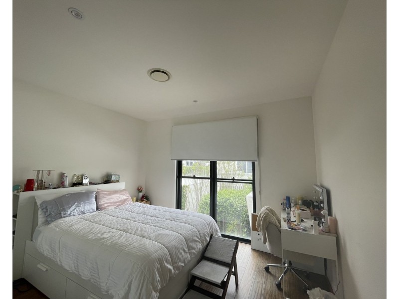 74 Theatre Drive, Benowa QLD 4217