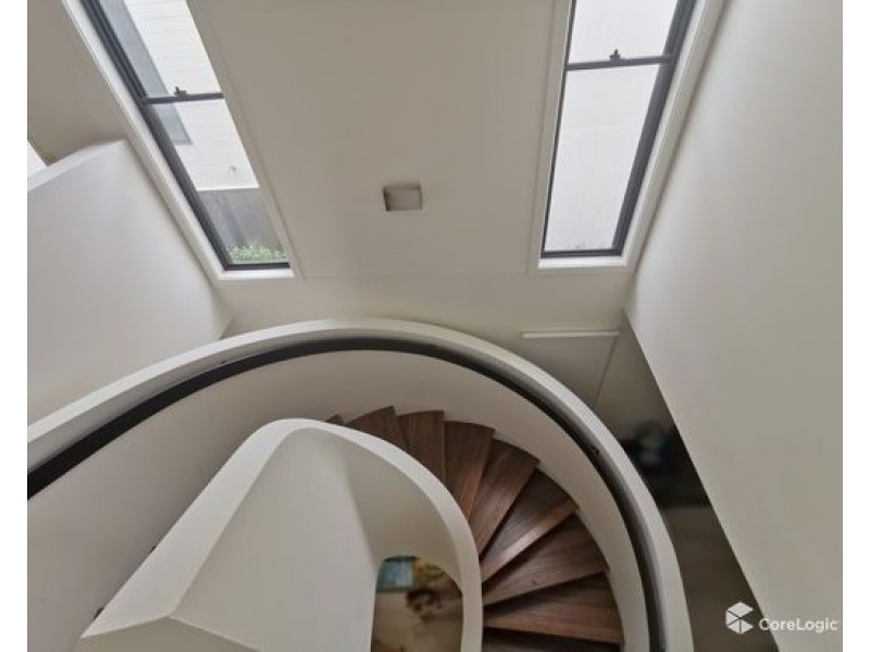 74 Theatre Drive, Benowa QLD 4217