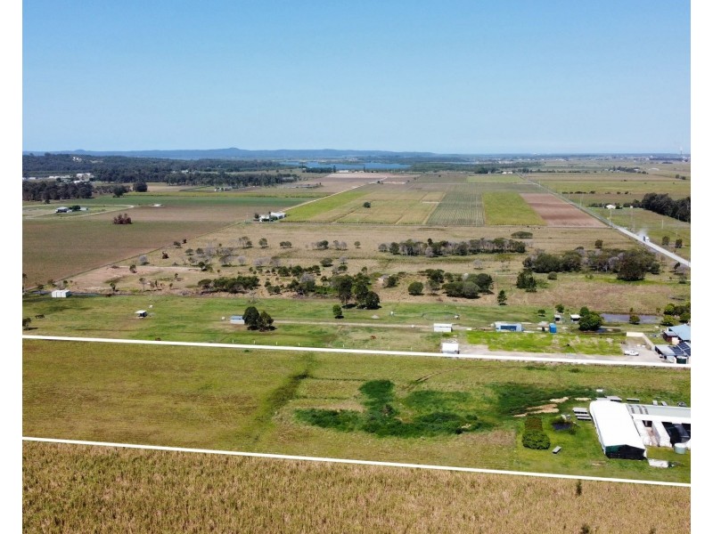 113 Zipfs Road, Alberton QLD 4207