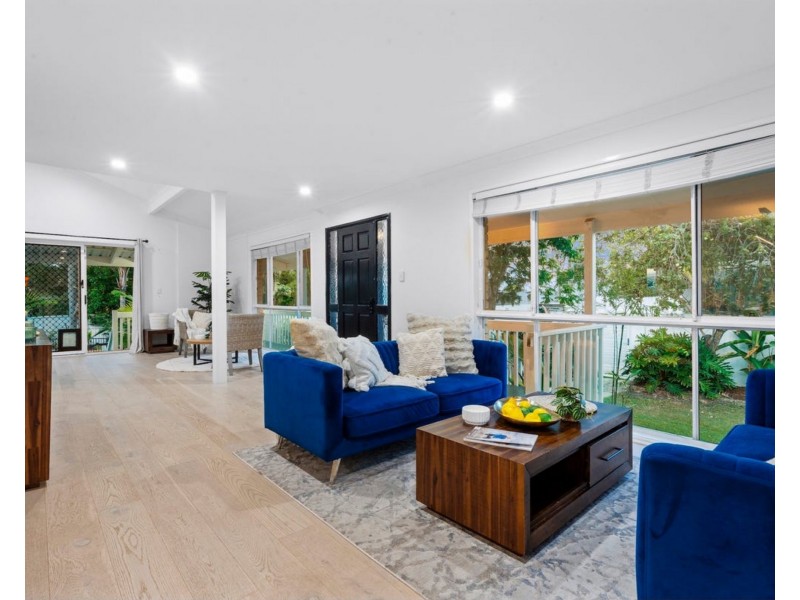 41 Uplands Drive, Parkwood QLD 4214