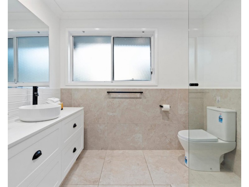 41 Uplands Drive, Parkwood QLD 4214