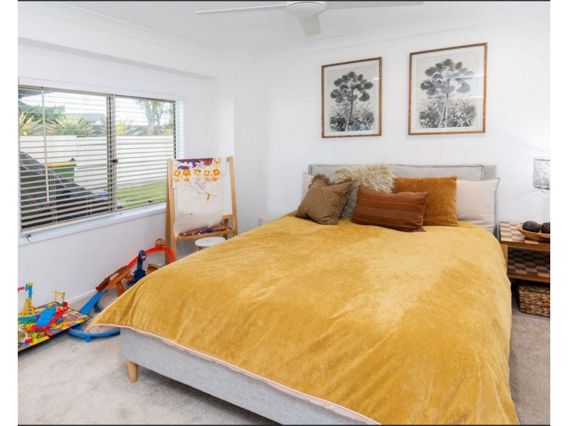 41 Uplands Drive, Parkwood QLD 4214