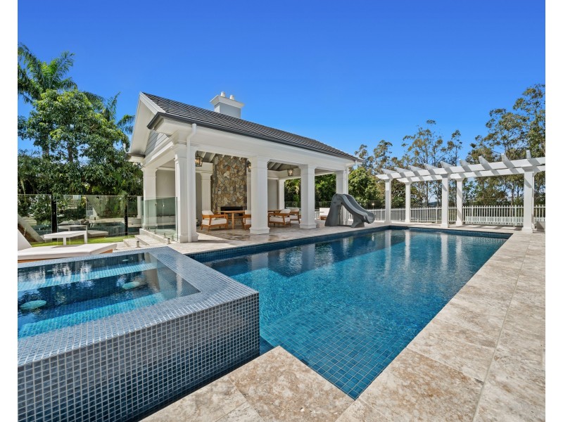 9 Sunnymeade Place, Mudgeeraba QLD 4213