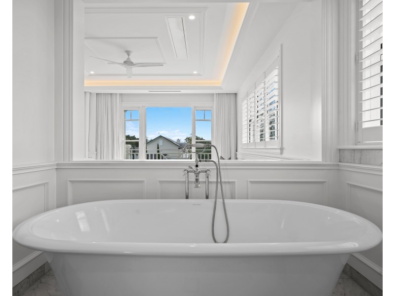 9 Sunnymeade Place, Mudgeeraba QLD 4213