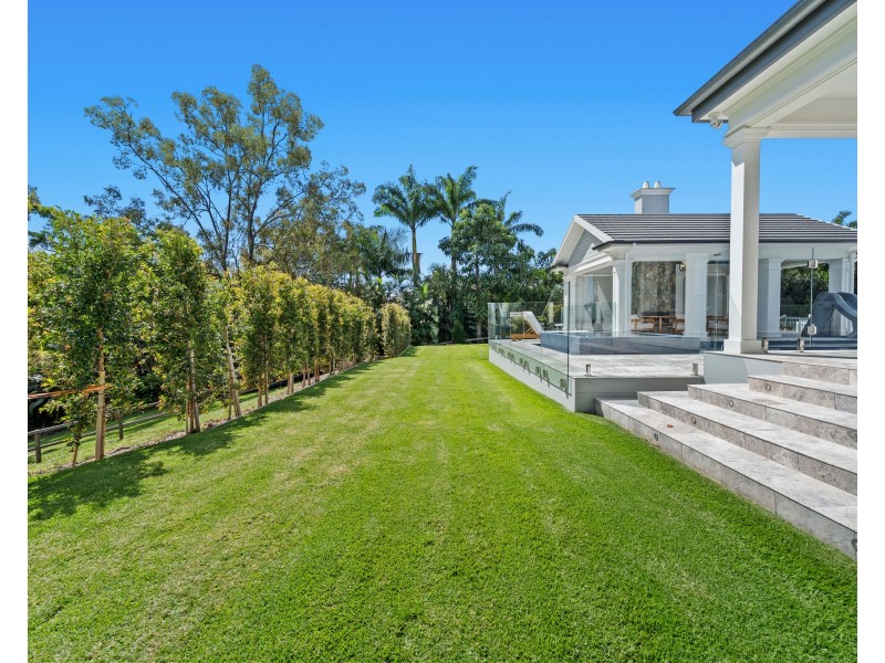 9 Sunnymeade Place, Mudgeeraba QLD 4213