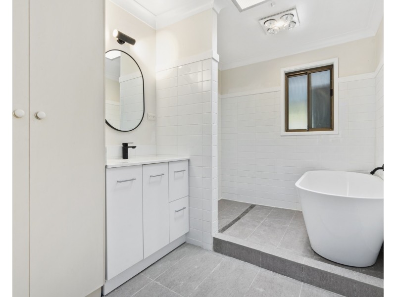 28 Atlantic Drive, Loganholme QLD 4129