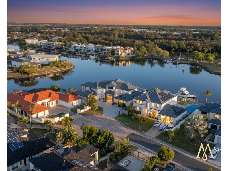 33 Prosperity Drive, Helensvale QLD 4212