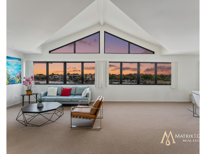 33 Prosperity Drive, Helensvale QLD 4212